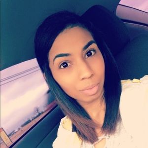 Meet your Posher, Teia